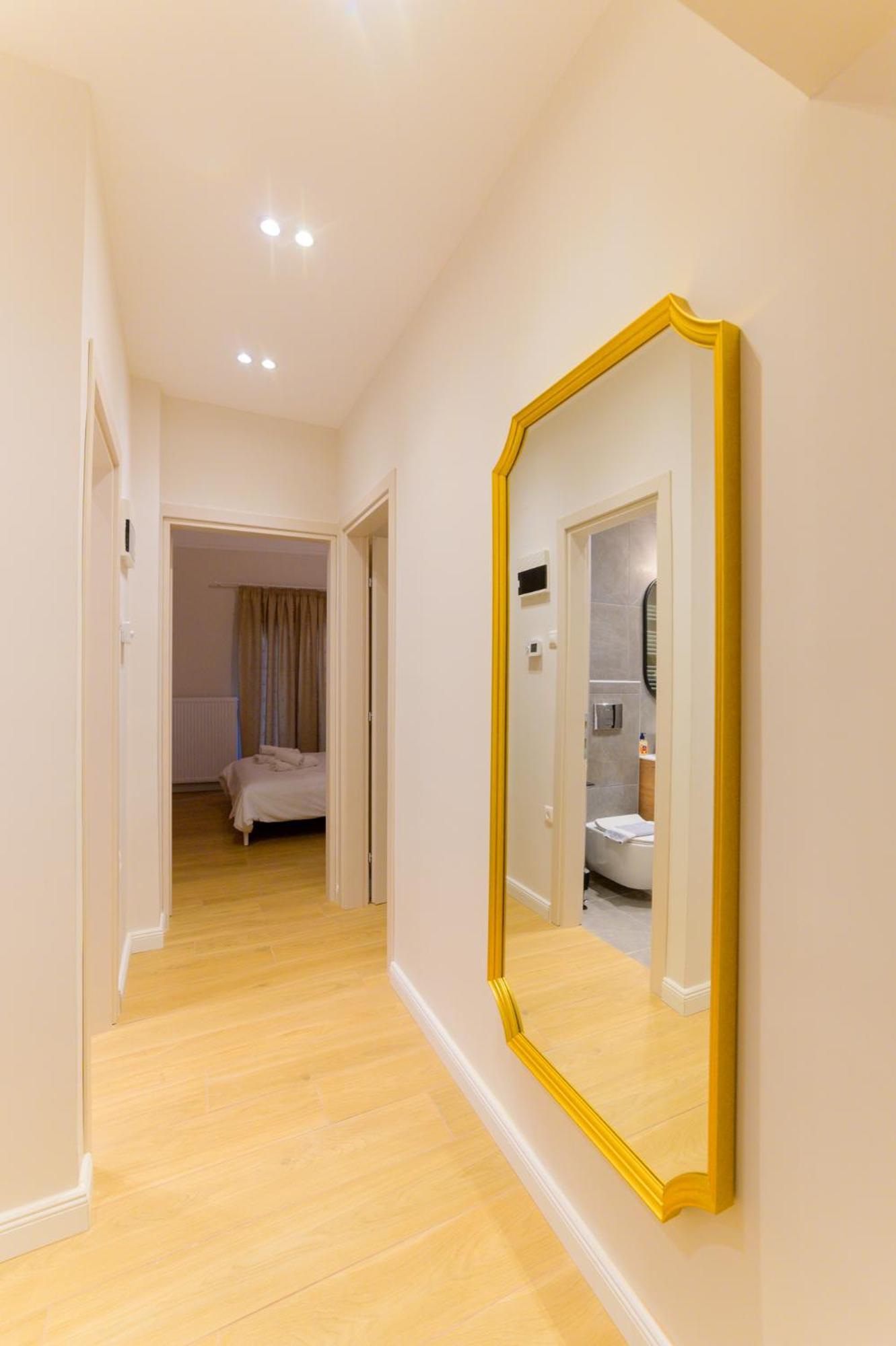 New Modern 2Nd Floor Apartment Tesalonika Bagian luar foto